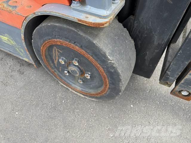 Toyota 7FBEU18 Other