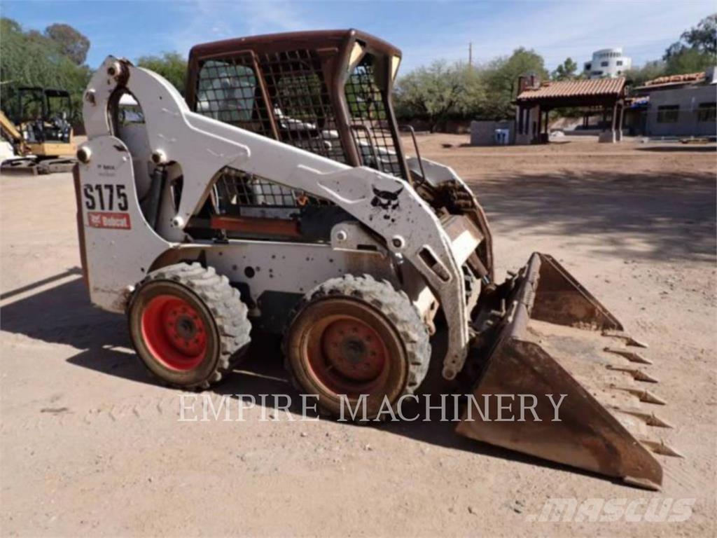 Bobcat S175 Skid steer loaders