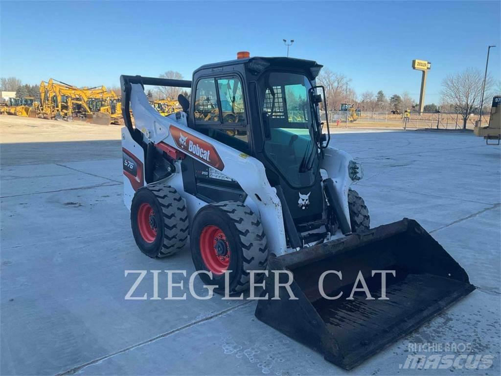 Bobcat S76 Skid steer loaders
