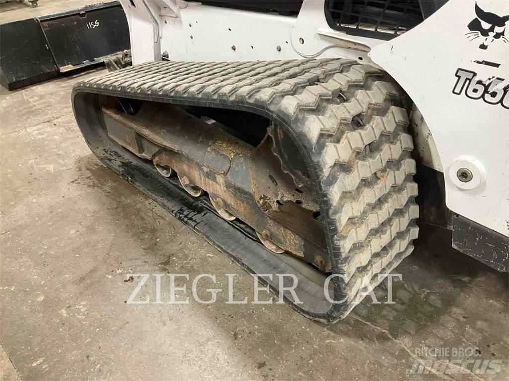Bobcat T650 Crawler loaders
