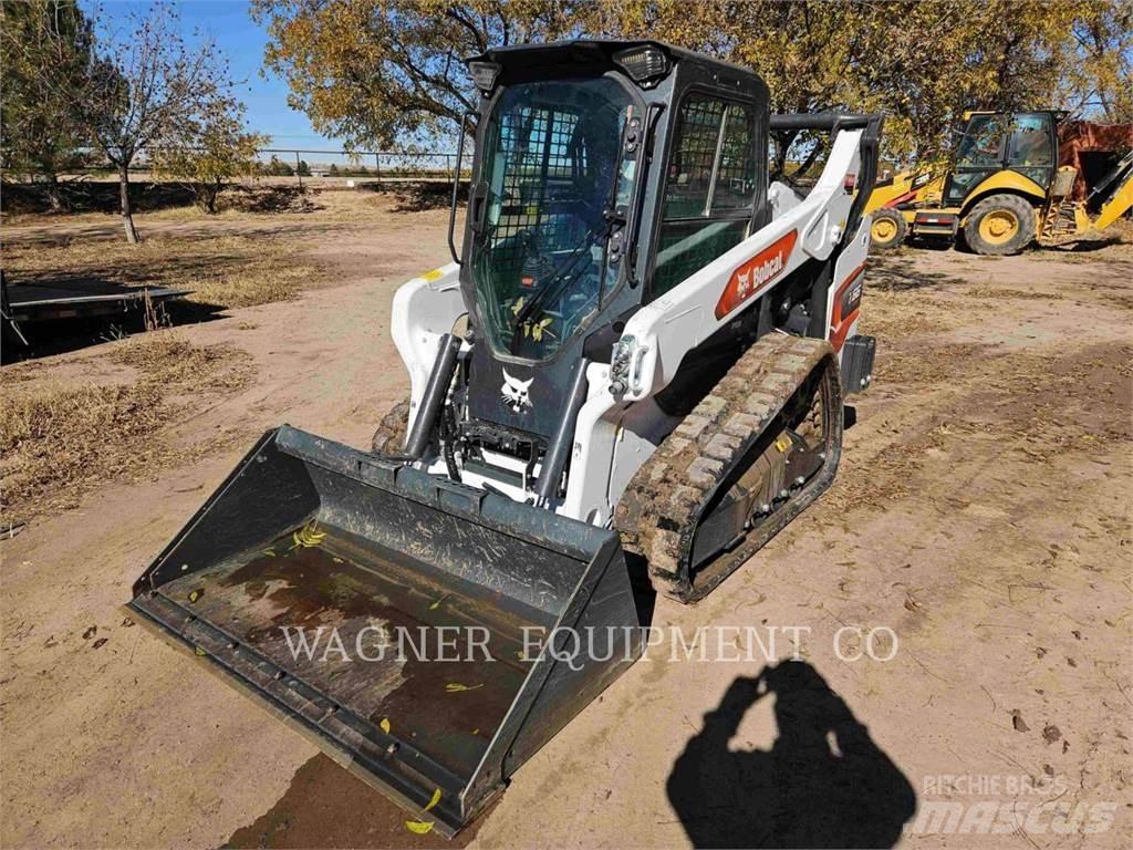 Bobcat T66 Crawler loaders