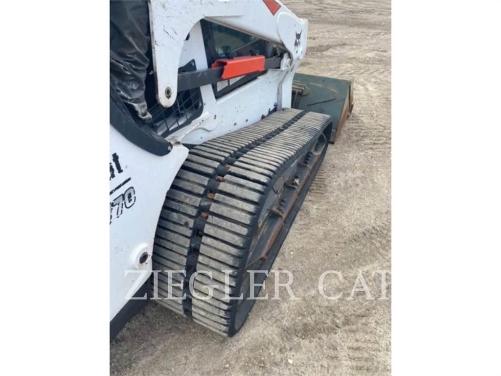 Bobcat T770 Crawler loaders