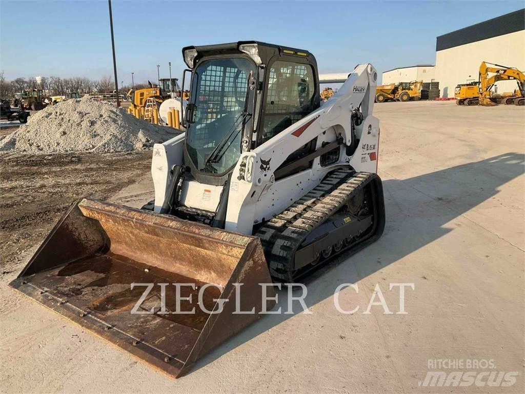 Bobcat T770 Crawler loaders