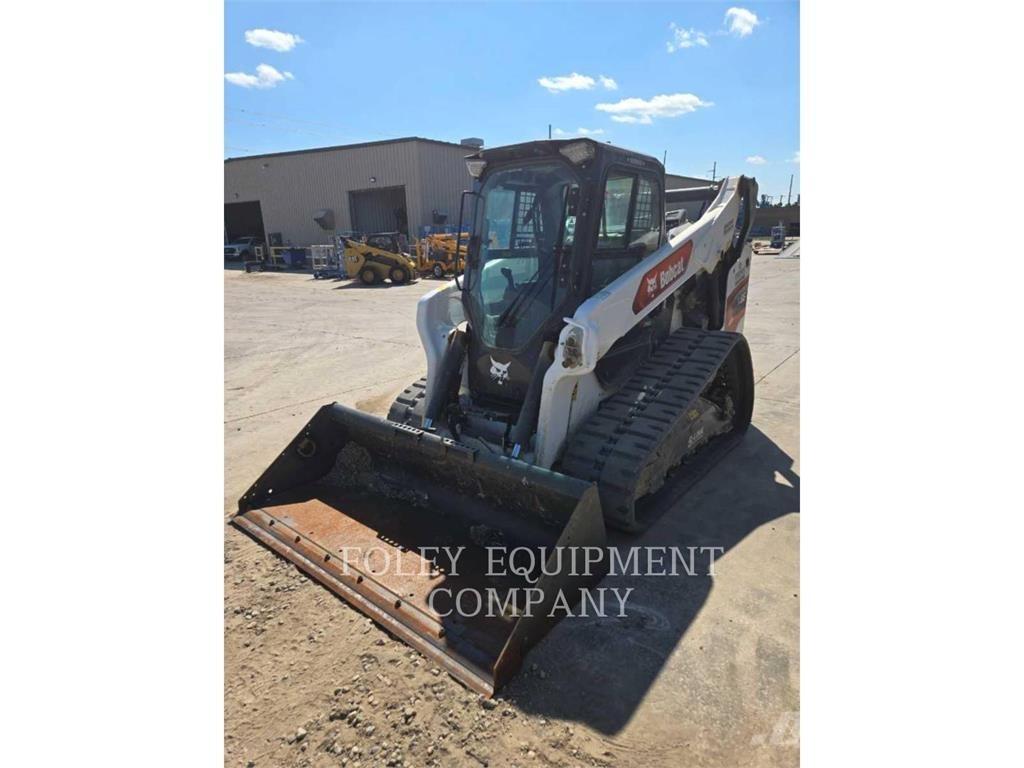 Bobcat T86 Skid steer loaders