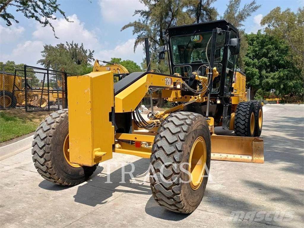 CAT 120 Graders