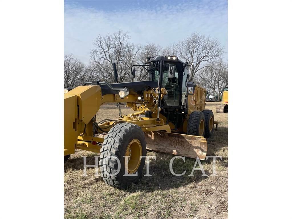CAT 120M2 Graders