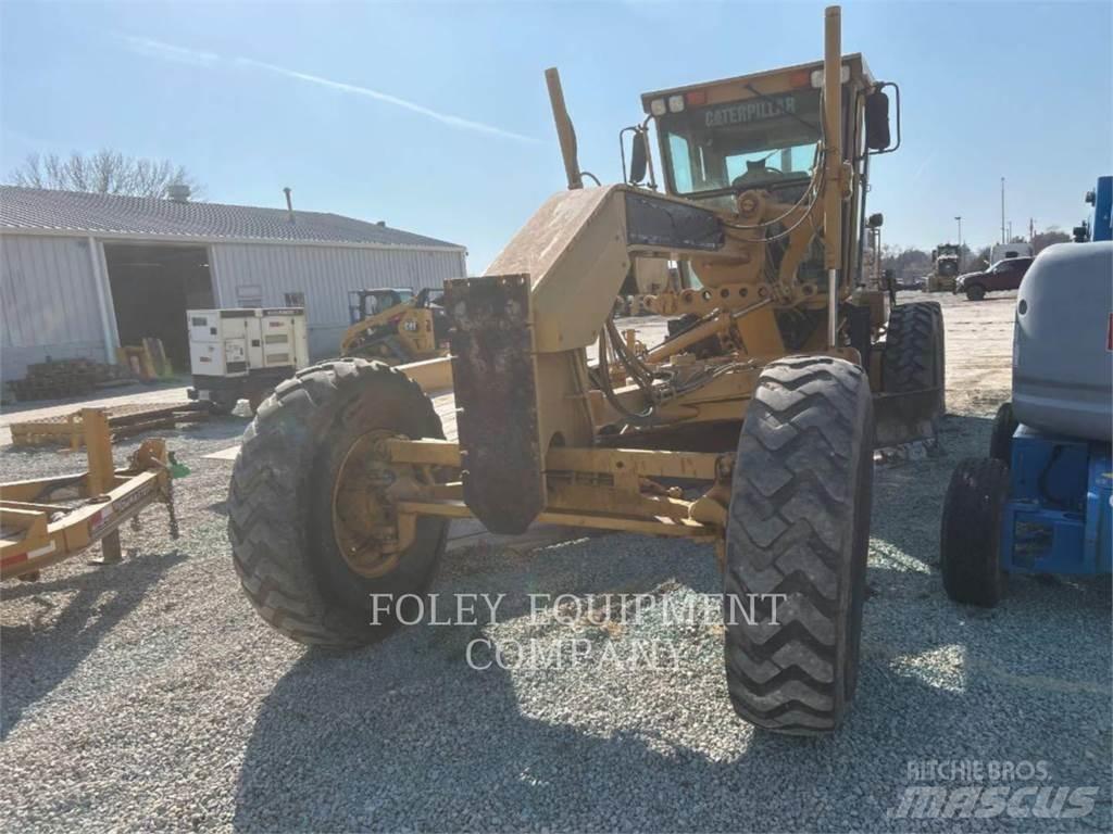 CAT 12H Graders