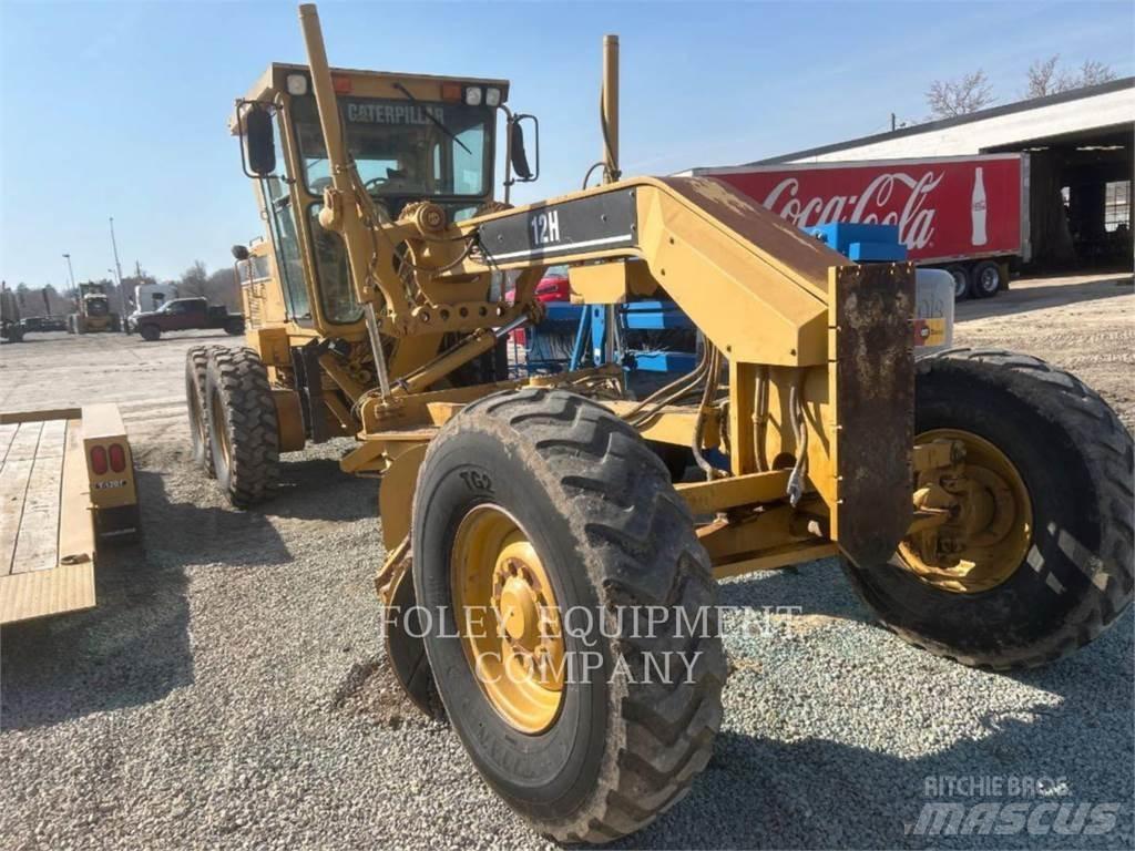 CAT 12H Graders