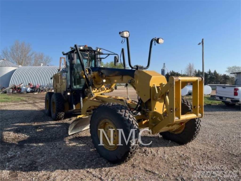 CAT 12M2 Graders