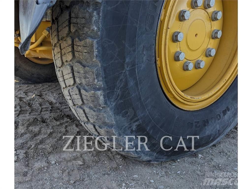 CAT 12M3AWD Graders