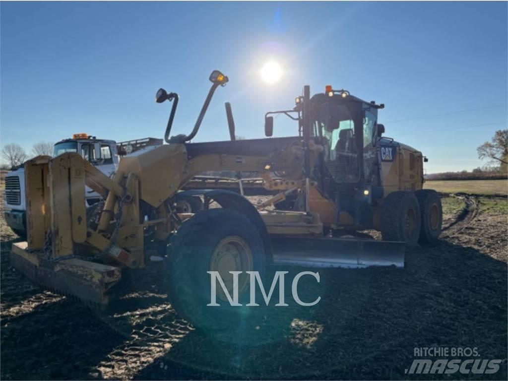 CAT 12M3AWD Graders