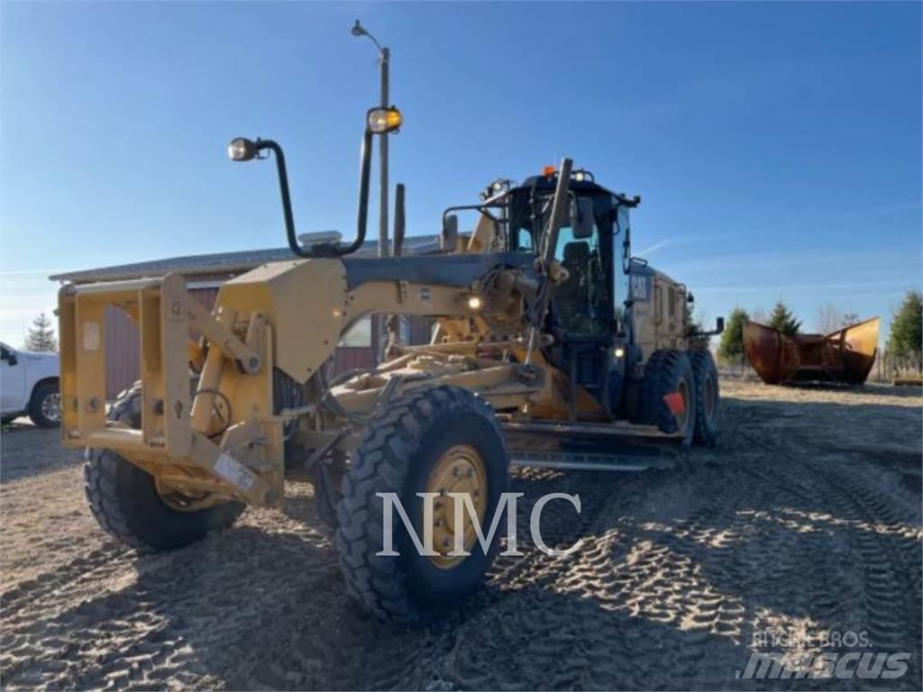 CAT 12M3AWD Graders