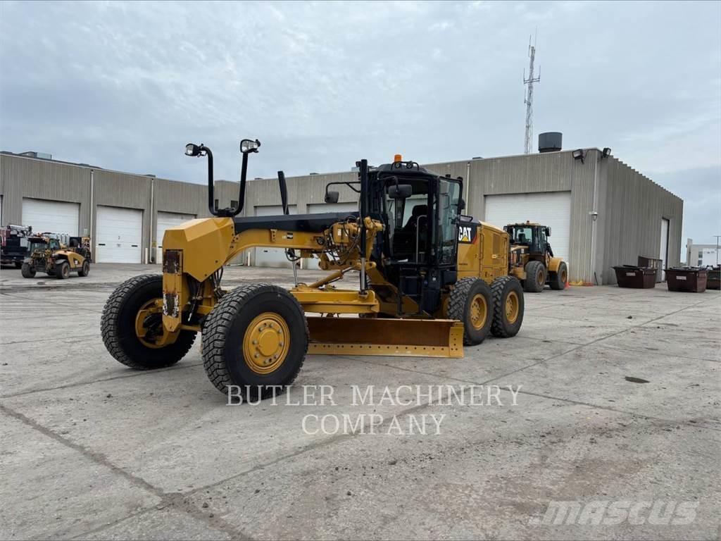 CAT 12M3AWD Graders