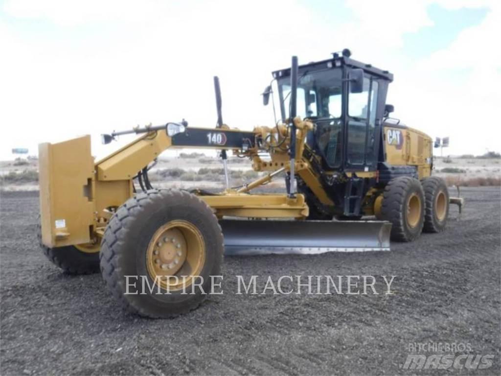 CAT 140-13 Graders