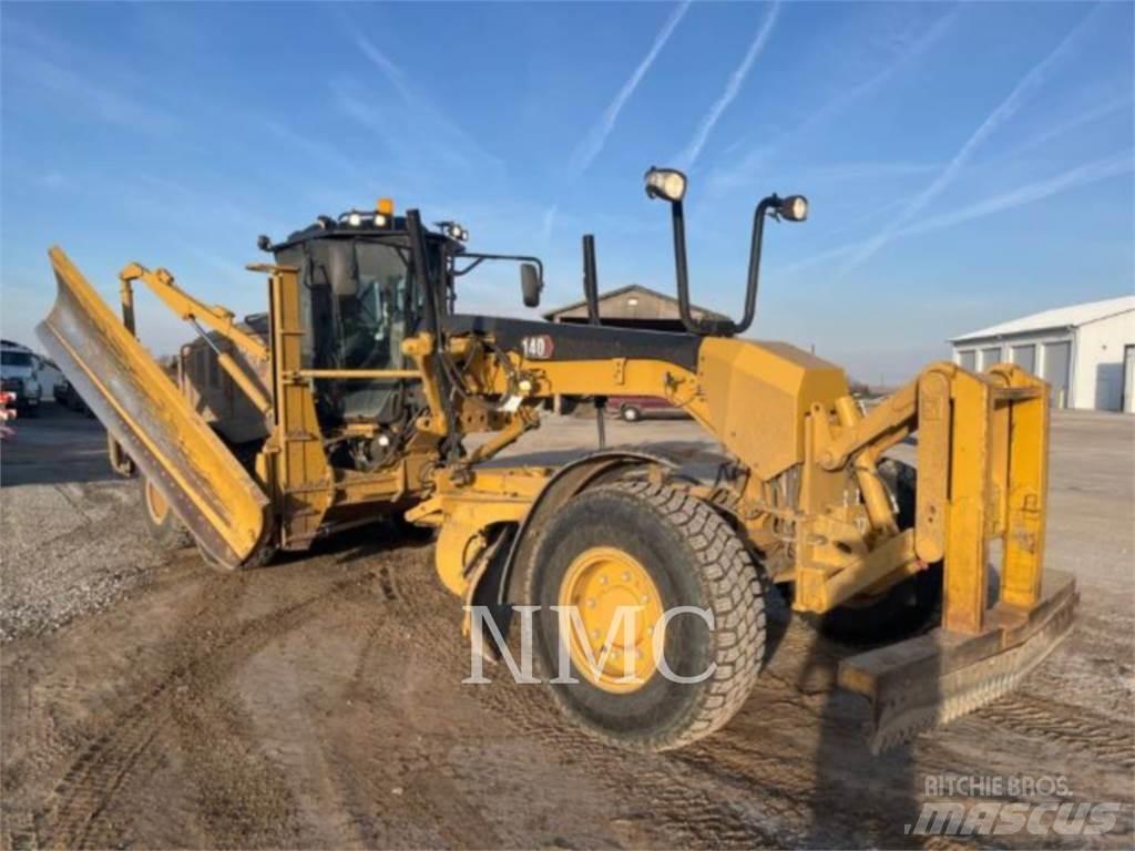 CAT 140-15AWD Graders