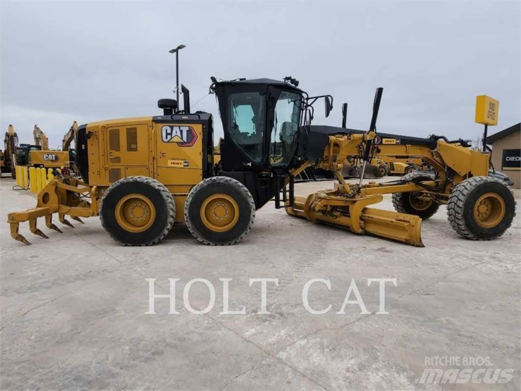 CAT 140 JOY Graders