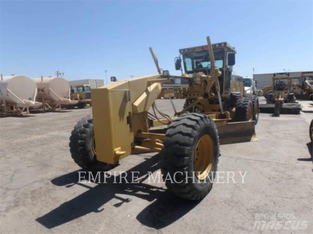 CAT 140H Graders