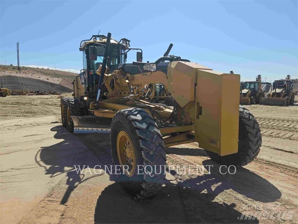 CAT 140M Graders
