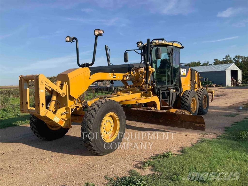 CAT 140M Graders