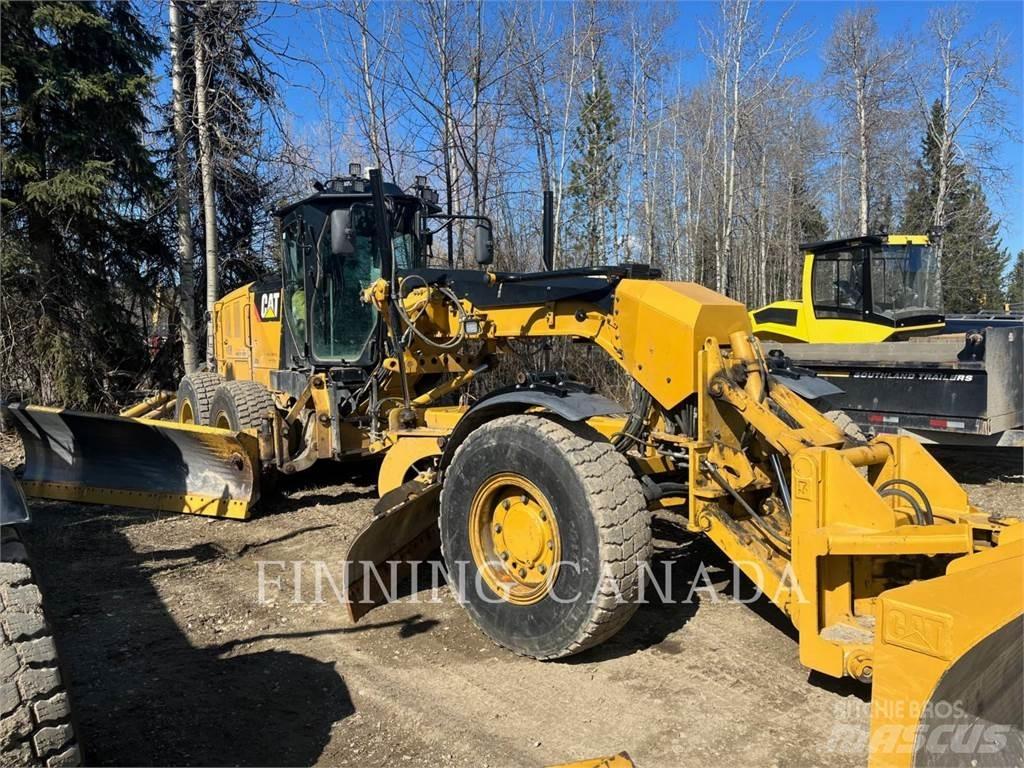 CAT 140M2 AWD Graders