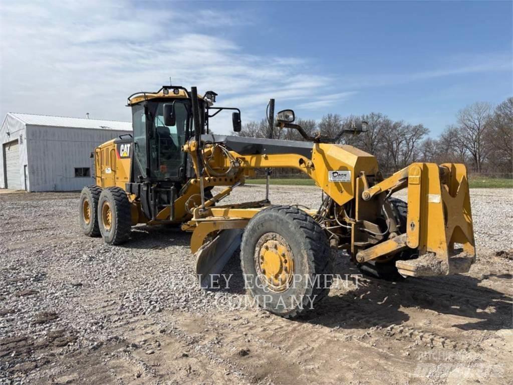 CAT 140M2AW Graders