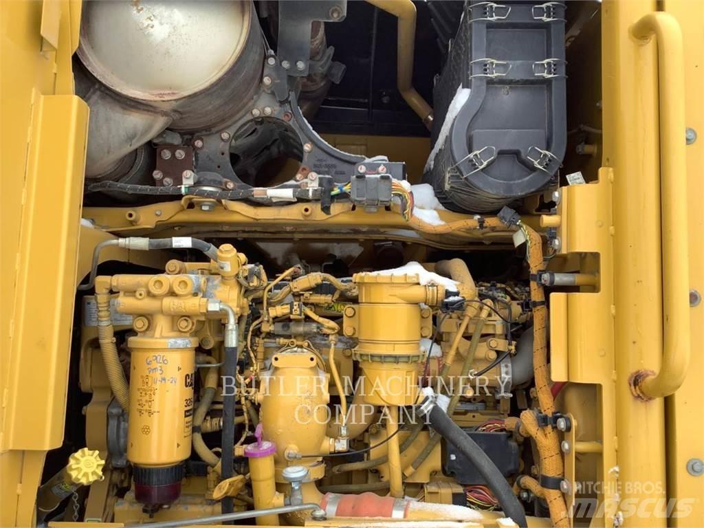 CAT 140M2AWD Graders