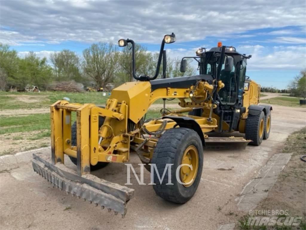 CAT 140M3AWD Graders