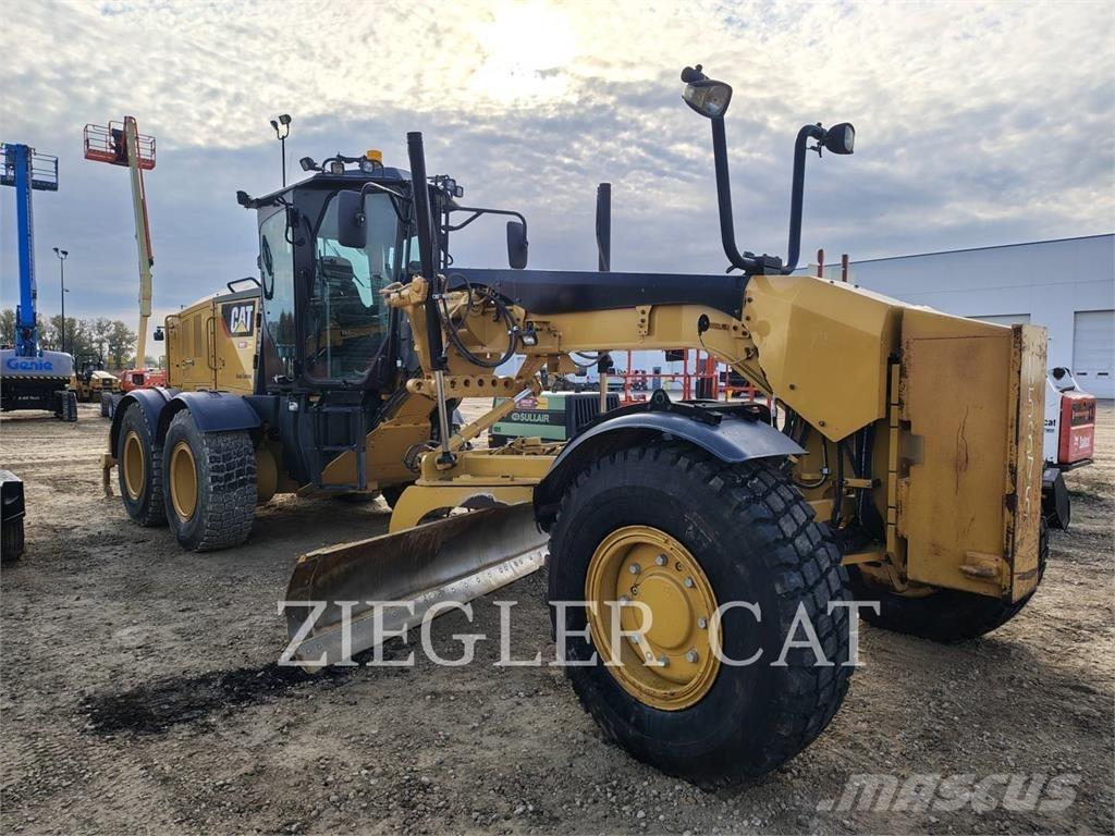 CAT 140M3AWD Graders