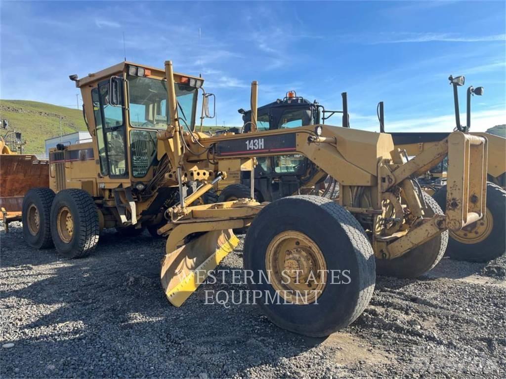 CAT 143H Graders