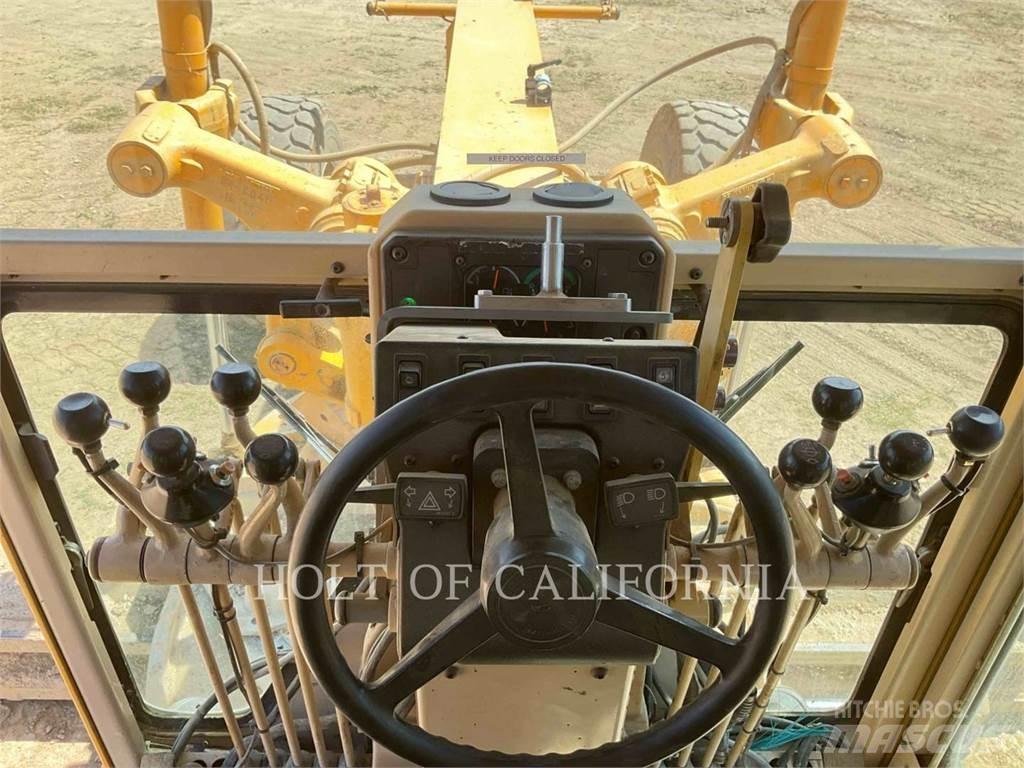 CAT 14H Graders