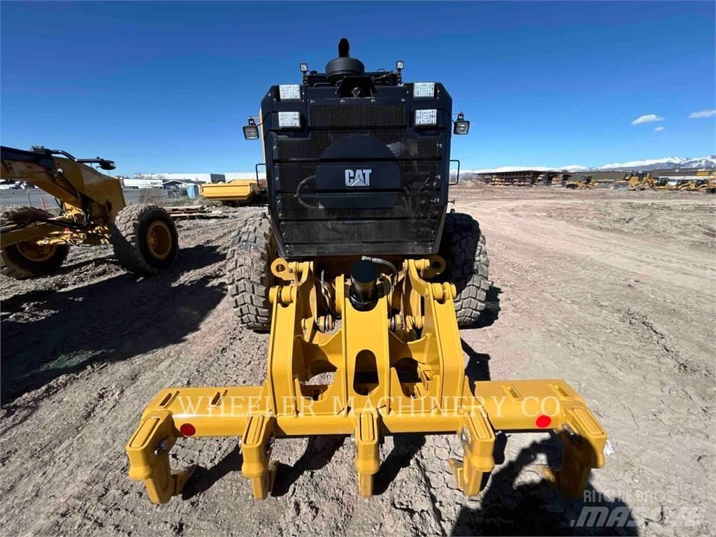 CAT 150 15 Graders