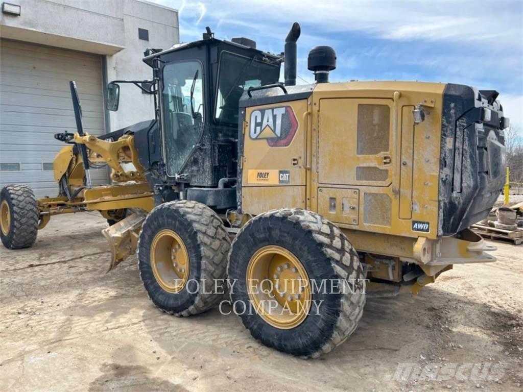 CAT 150-15AW Graders