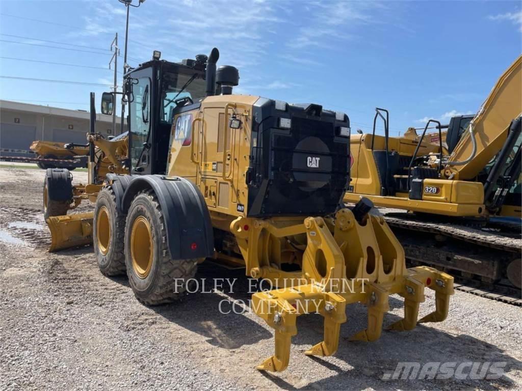 CAT 150-15AWI Graders