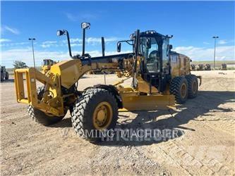 CAT 150 AWD Graders