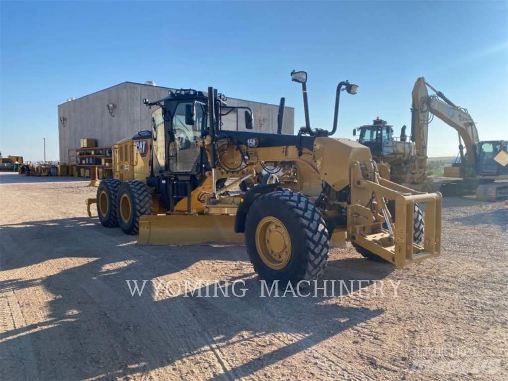 CAT 150 AWD Graders