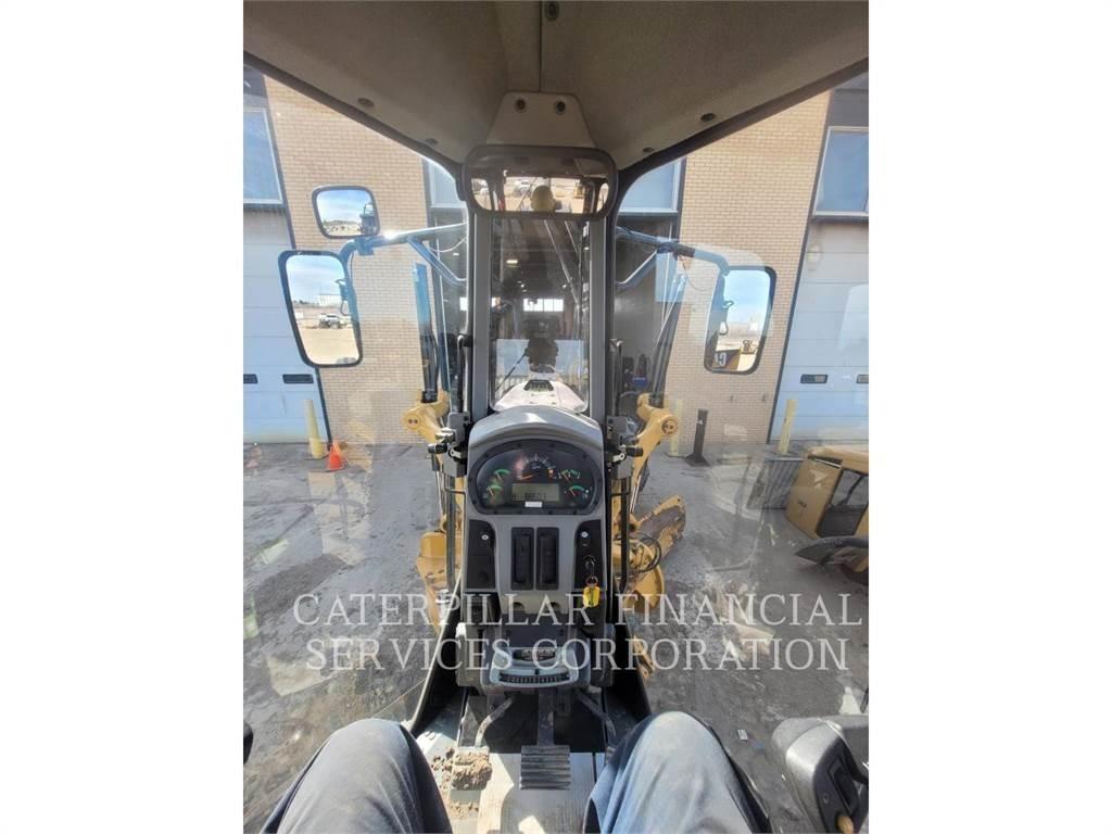 CAT 160M Graders