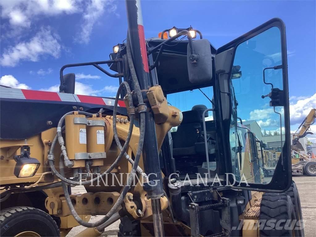 CAT 160M Graders