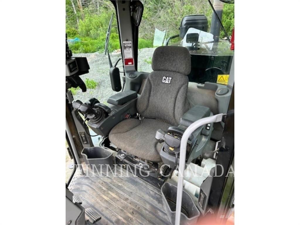 CAT 160M Graders
