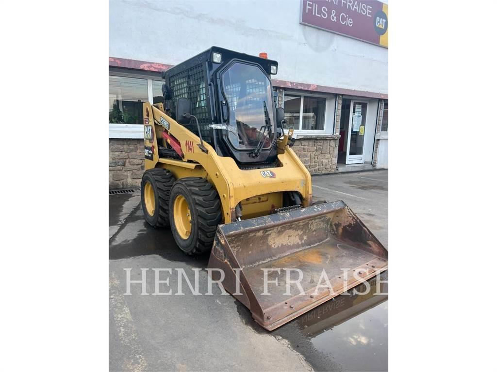 CAT 226B3 Skid steer loaders