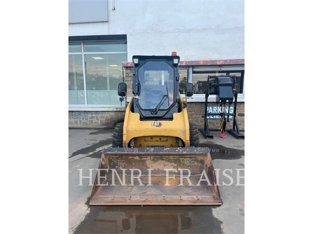 CAT 226B3 Skid steer loaders