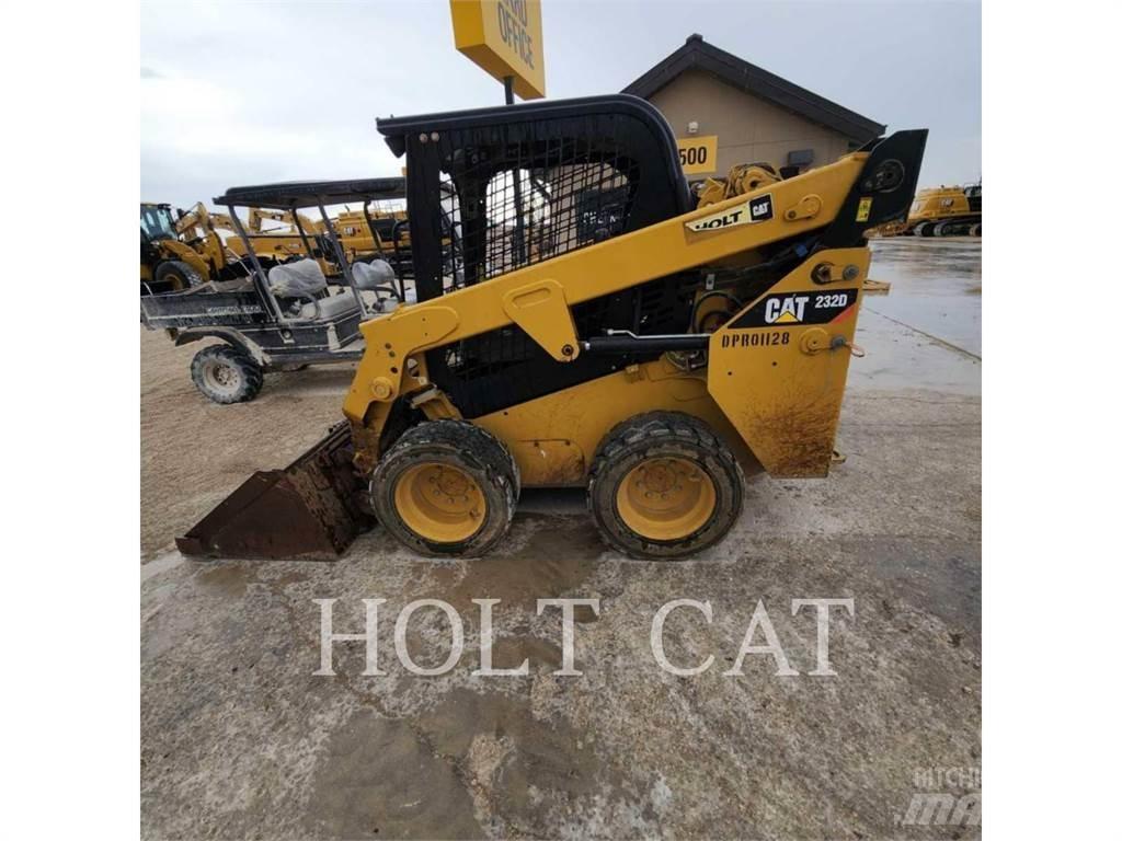 CAT 232D Skid steer loaders