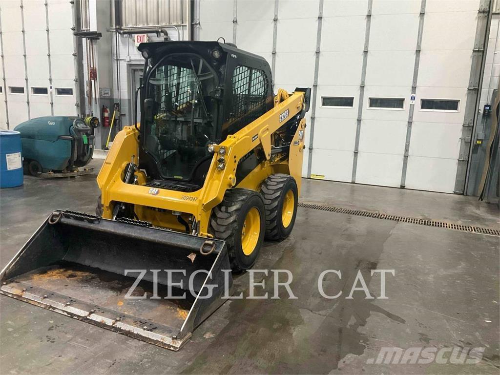 CAT 232D3 Skid steer loaders