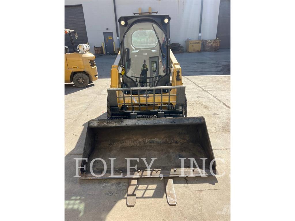 CAT 232D3 Skid steer loaders