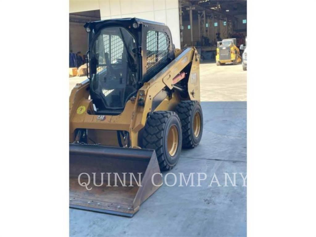 CAT 236D Skid steer loaders