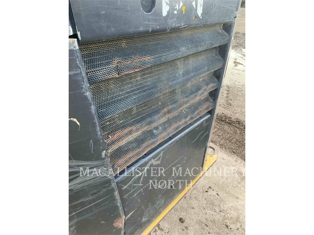 CAT 236D A2Q Skid steer loaders