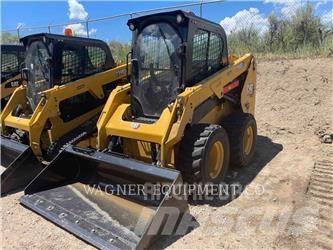 CAT 236D3 Skid steer loaders