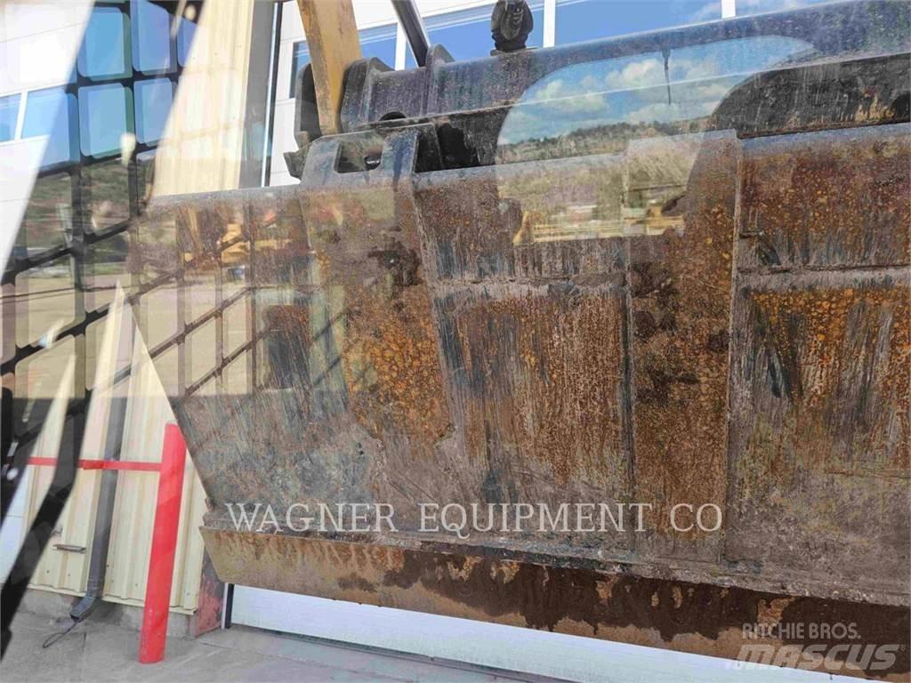 CAT 236D3 Skid steer loaders