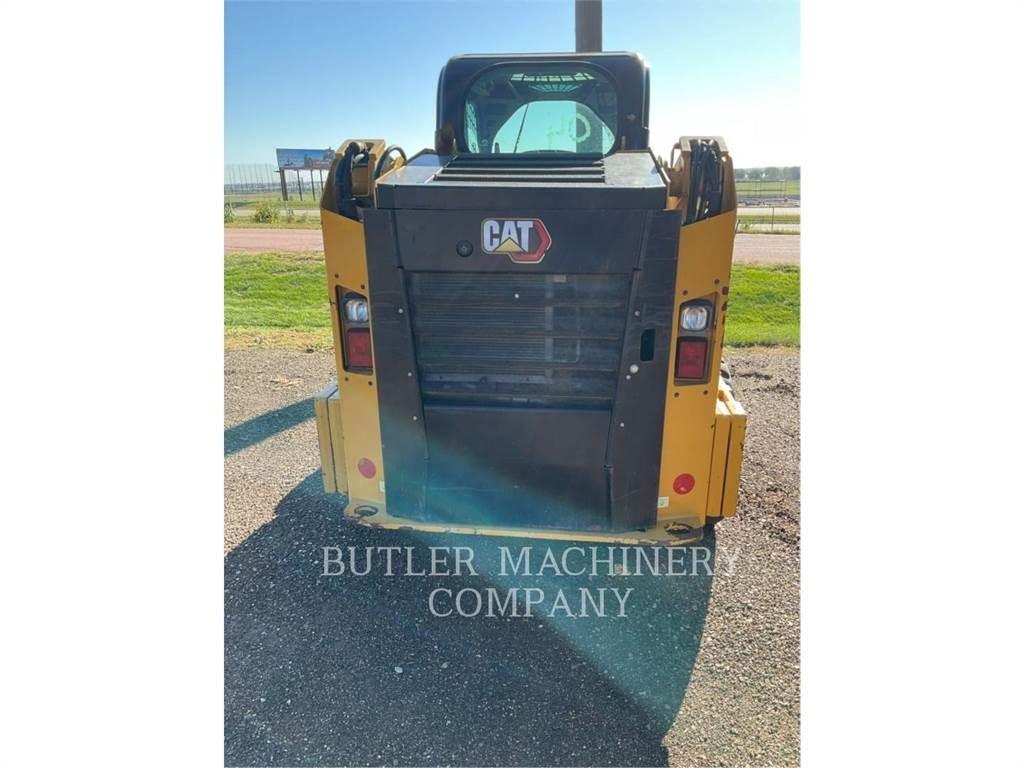 CAT 236D3 Skid steer loaders