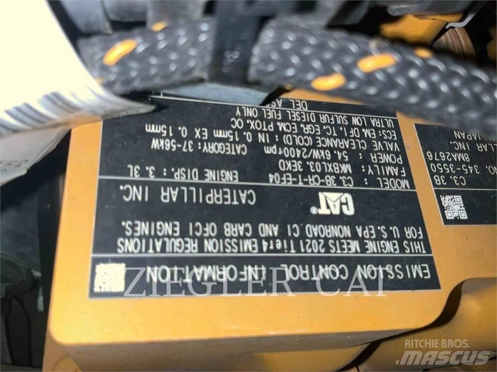 CAT 236D3 Skid steer loaders