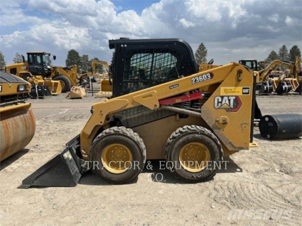 CAT 236D3 H2CB Skid steer loaders